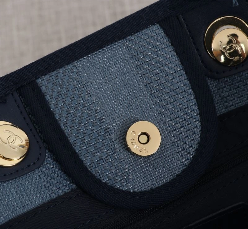 Chanel Shopping Bags 4049B-0611