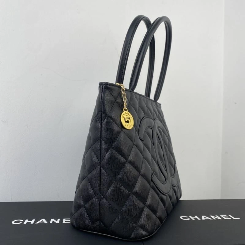 Chanel Shopping Bags 4049B-0637
