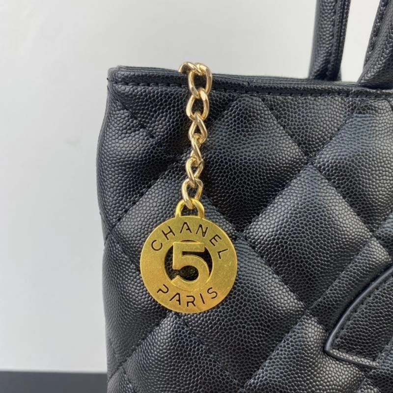 Chanel Shopping Bags 4049B-0637