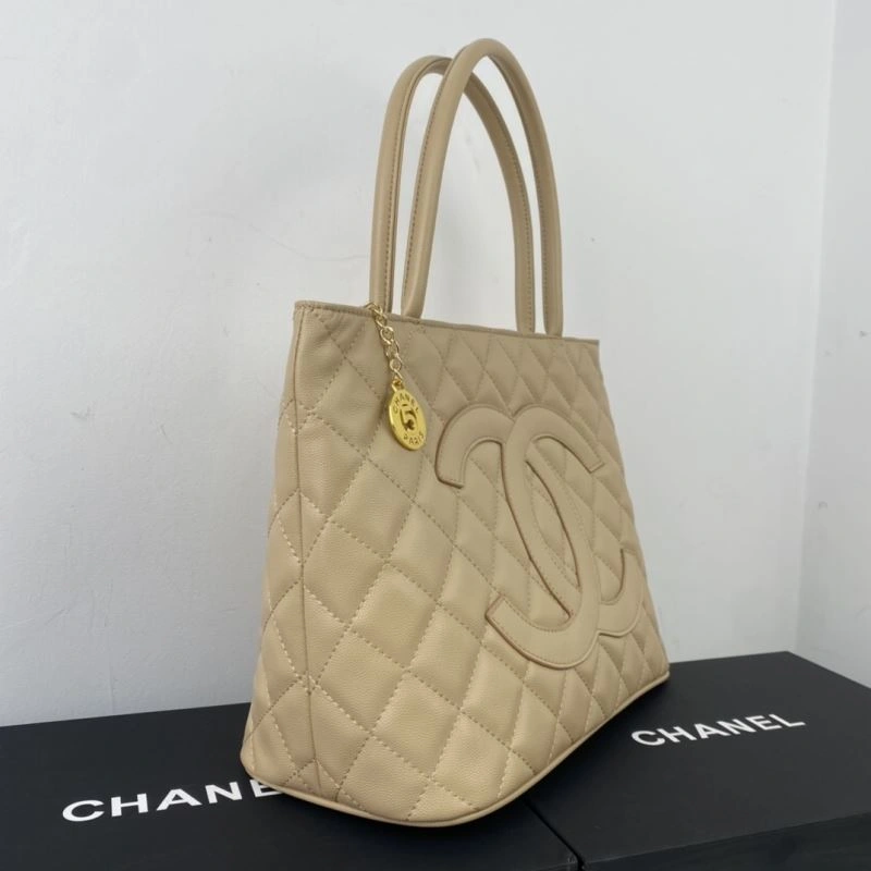 Chanel Shopping Bags 4049B-0639