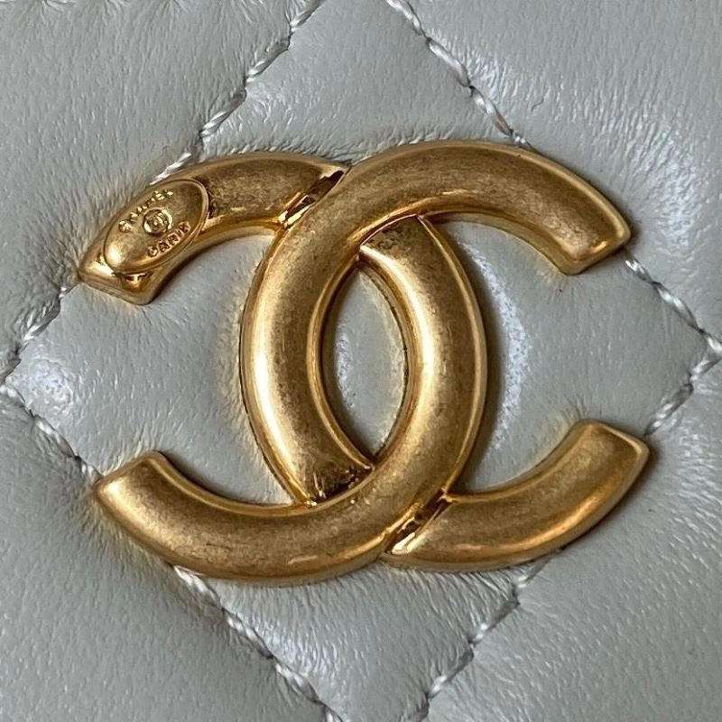 Chanel Cosmetic Bags 4049C-0011