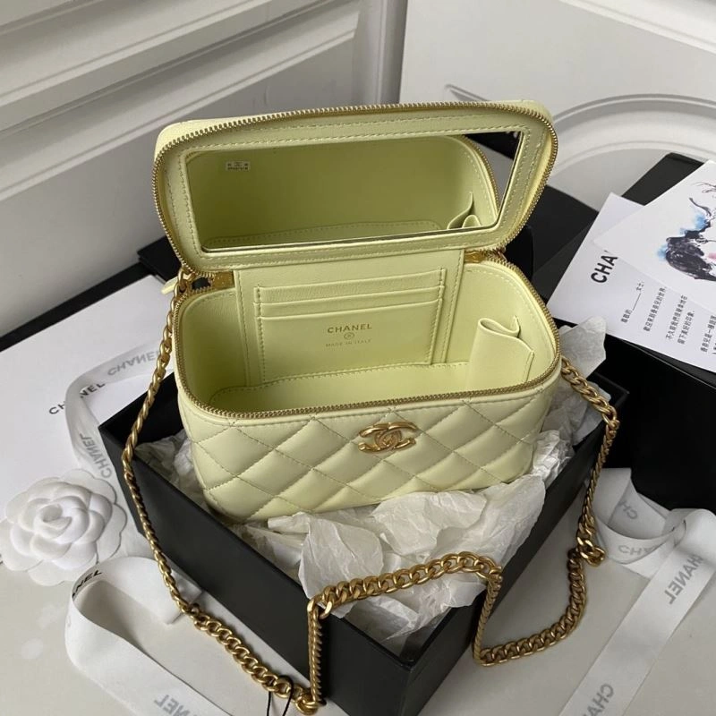 Chanel Cosmetic Bags 4049C-0012