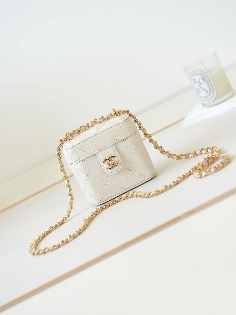 Chanel Cosmetic Bags 4049C-0035