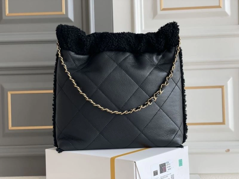 Chanel Gabrielle Bags 4049C-0039