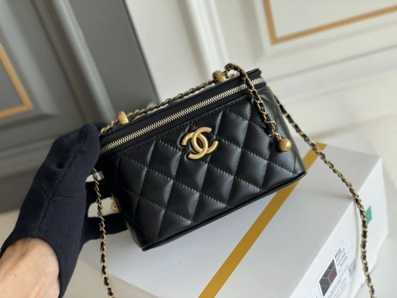 Chanel Cosmetic Bags 4049C-0042