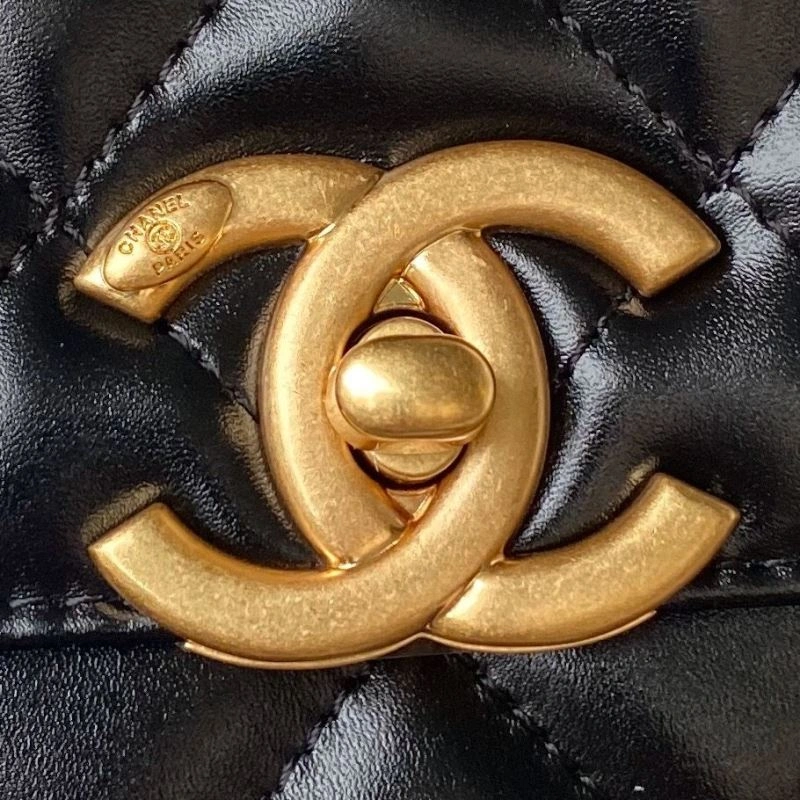 Chanel 19 Bags 4049C-0085
