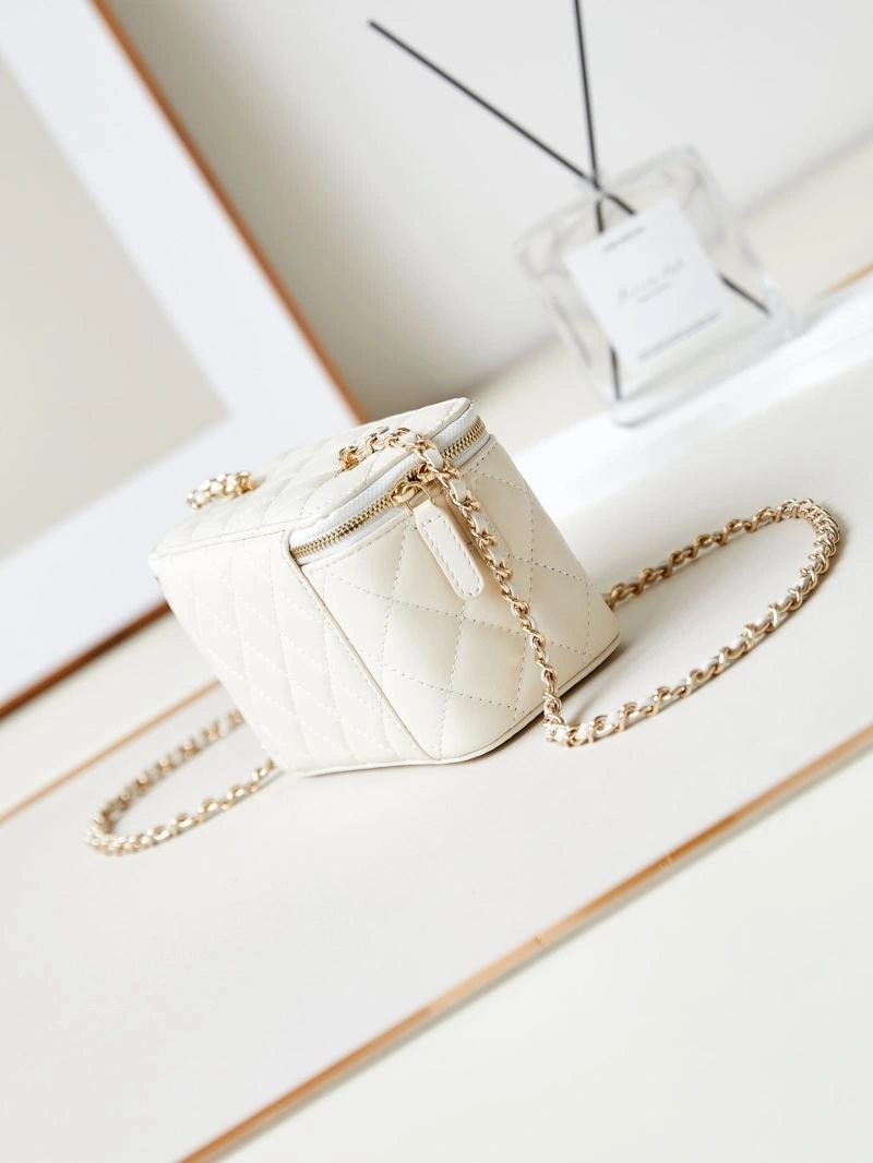 Chanel Cosmetic Bags 4049C-0109