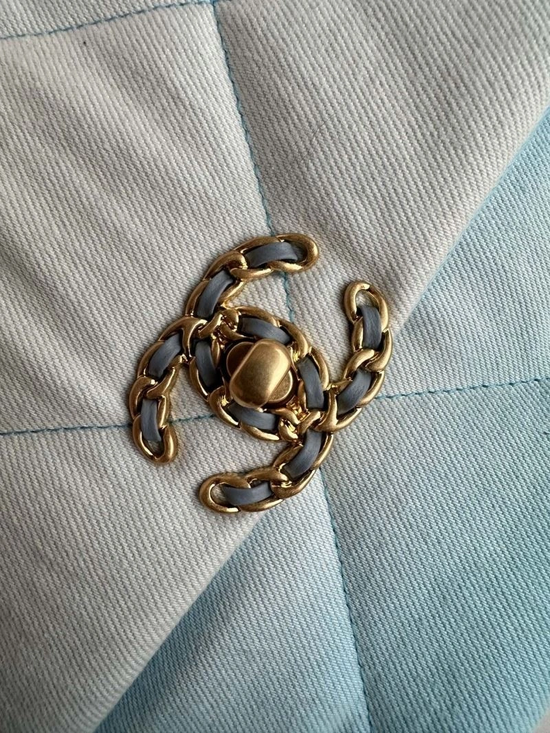 Chanel 19 Bags 4049C-0120