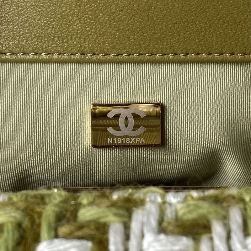 Chanel 19 Bags 4049C-0122
