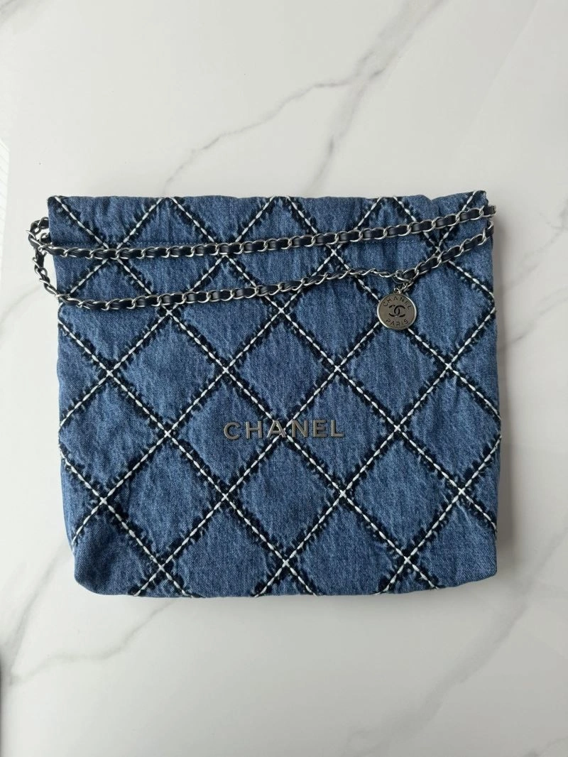 Chanel Gabrielle Bags 4049C-0251