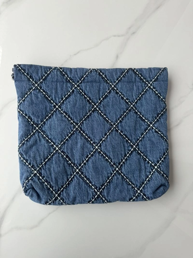 Chanel Gabrielle Bags 4049C-0251