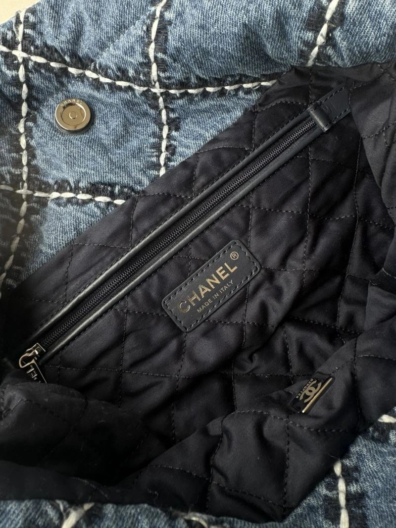 Chanel Gabrielle Bags 4049C-0252