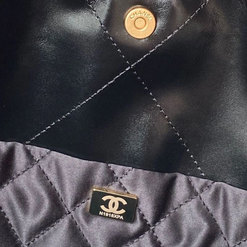 Chanel Gabrielle Bags 4049C-0280