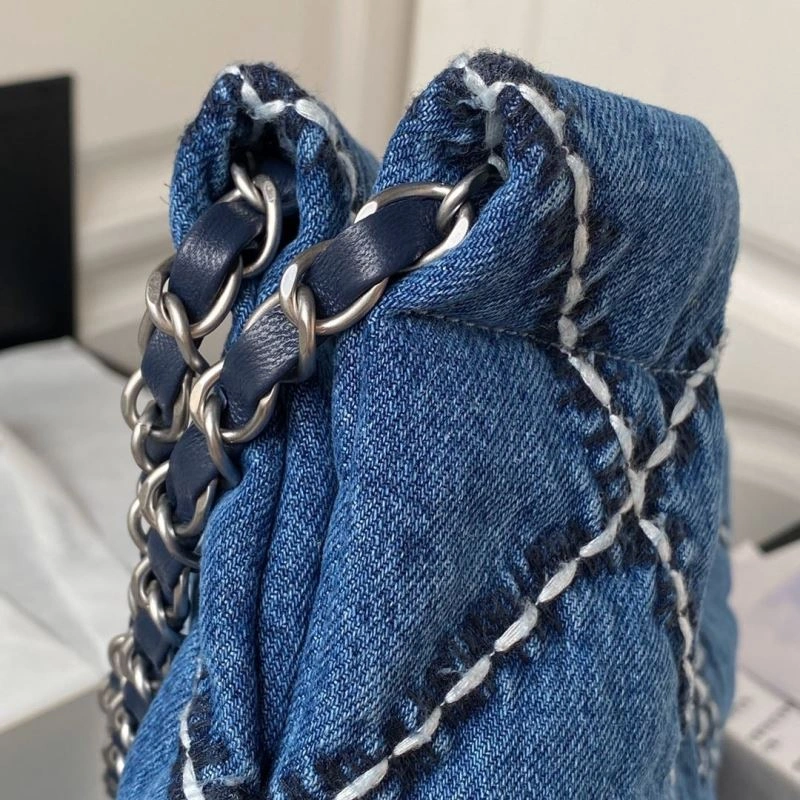 Chanel Gabrielle Bags 4049C-0309