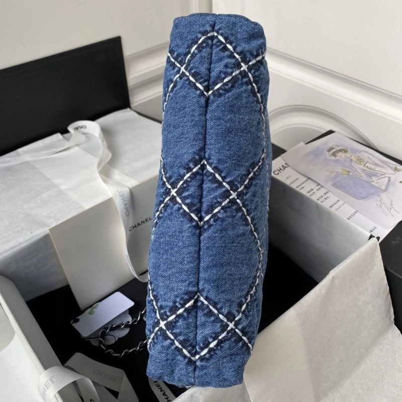 Chanel Gabrielle Bags 4049C-0310