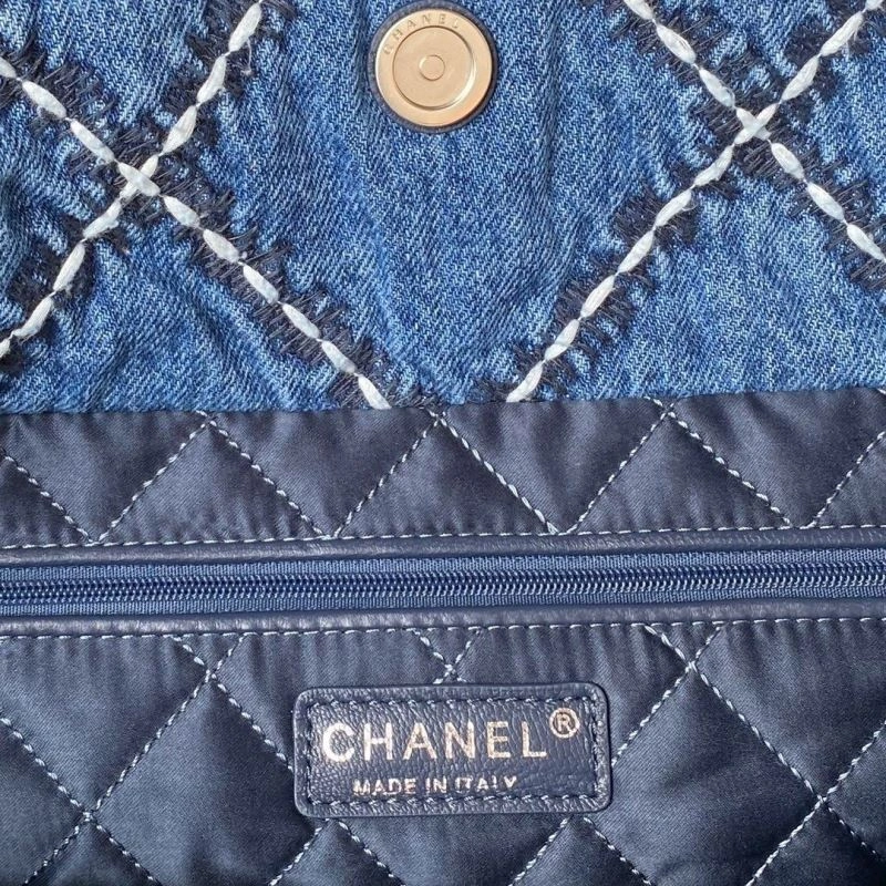 Chanel Gabrielle Bags 4049C-0310