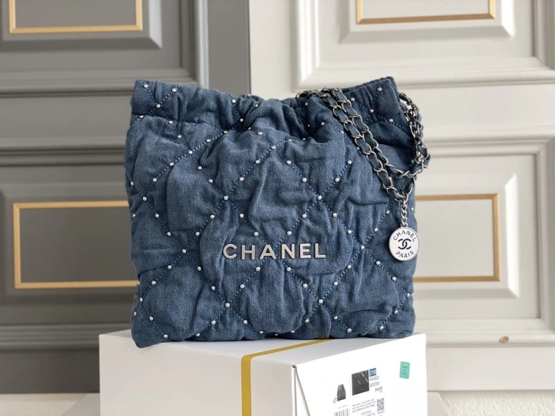 Chanel Shopping Bags 4049D-0032
