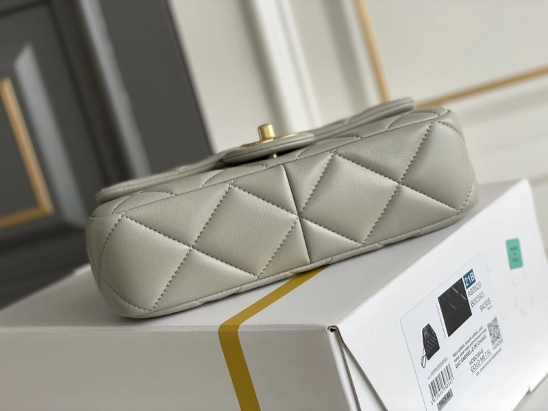 Chanel CF Series Bags 4049D-0044