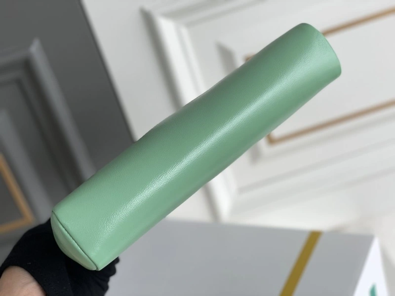 Chanel Top Handle Bags 4049D-0051