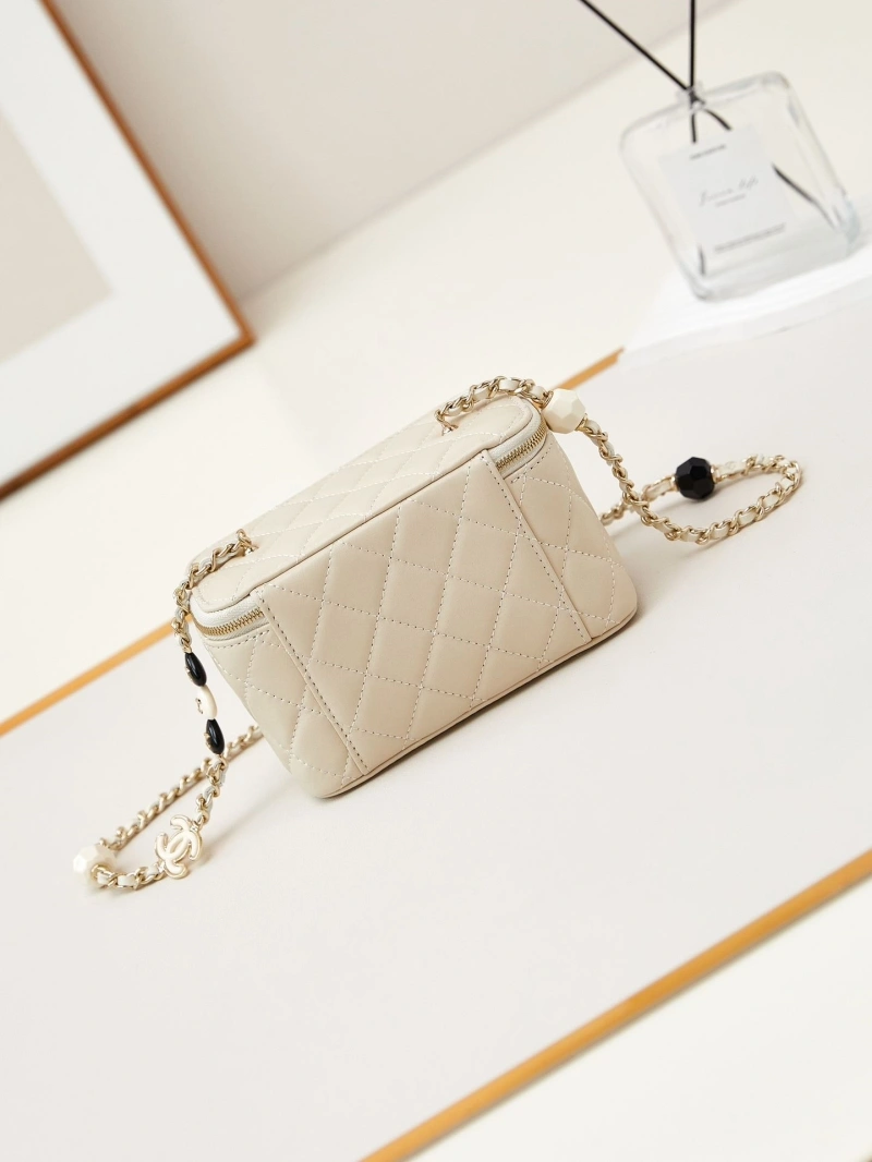 Chanel Cosmetic Bags 4049D-0094