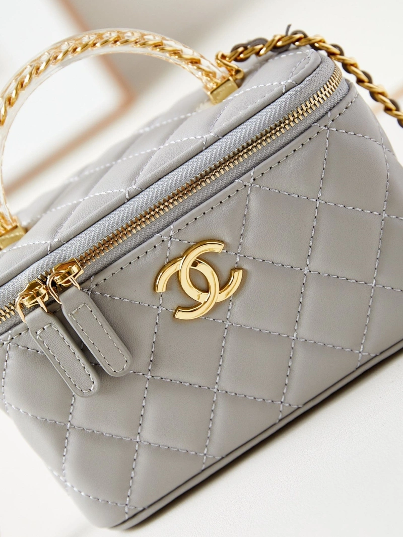 Chanel Cosmetic Bags 4049D-0111