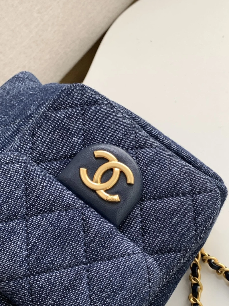 Chanel Backpacks 4049H-0222