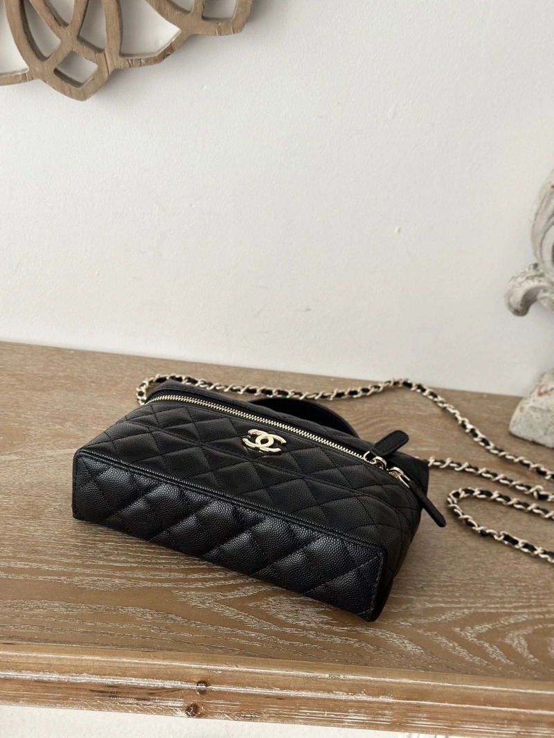 Chanel Cosmetic Bags 4049H-0230