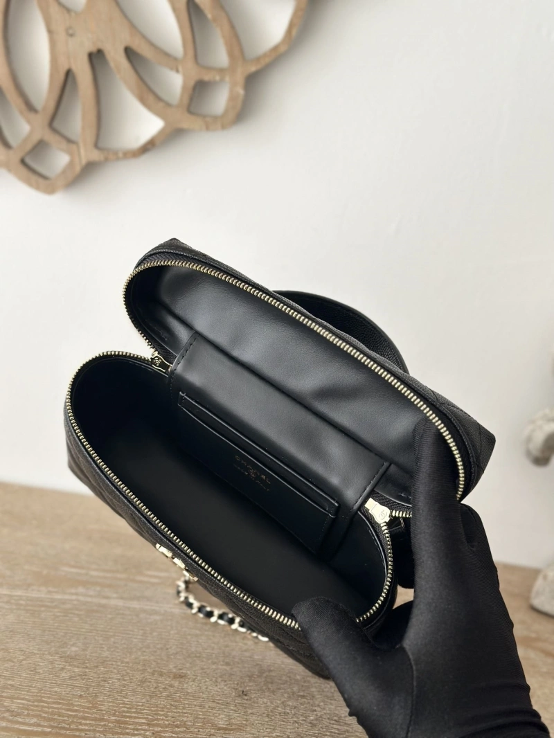 Chanel Cosmetic Bags 4049H-0230