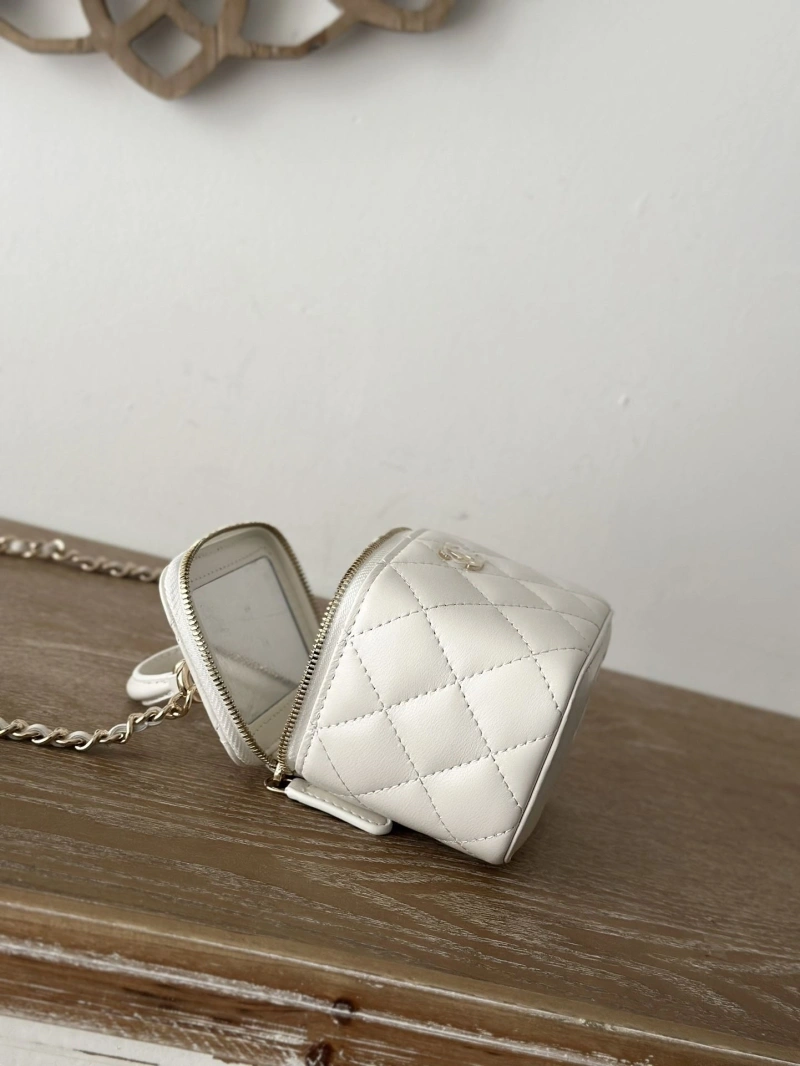 Chanel Cosmetic Bags 4049H-0234