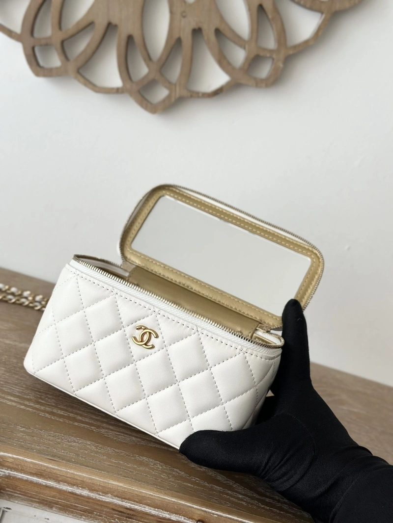 Chanel Cosmetic Bags 4049H-0241