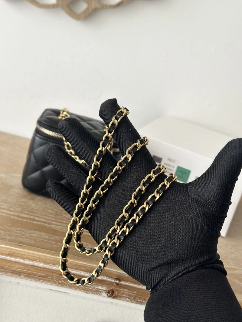 Chanel Cosmetic Bags 4049H-0243