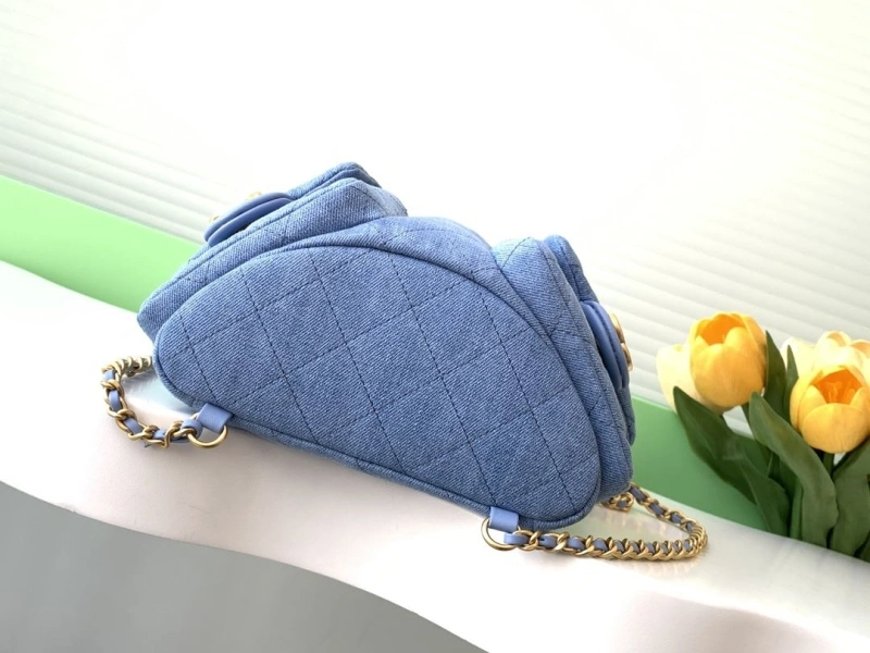 Chanel Backpacks 4049H-0259