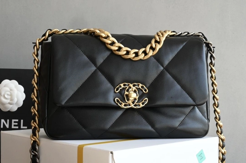 Chanel 19 Bags 4049H-0293