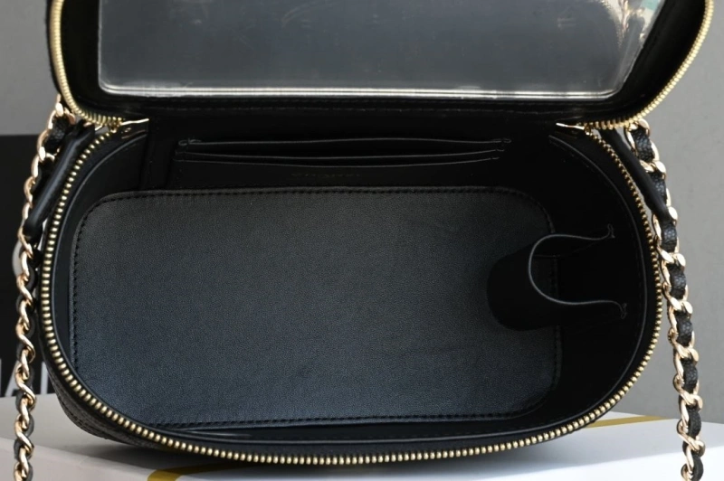 Chanel Cosmetic Bags 4049H-0296