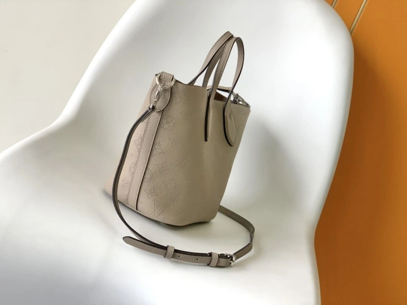 LV Shopping Bags 4056A-0035