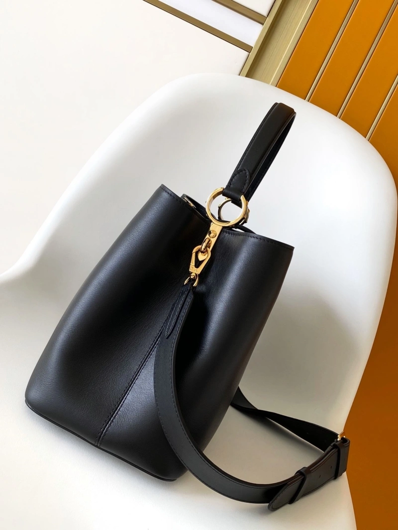 LV Capucines Bags 4056A-0061