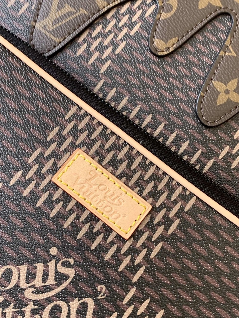 LV Backpacks 4056C-0003