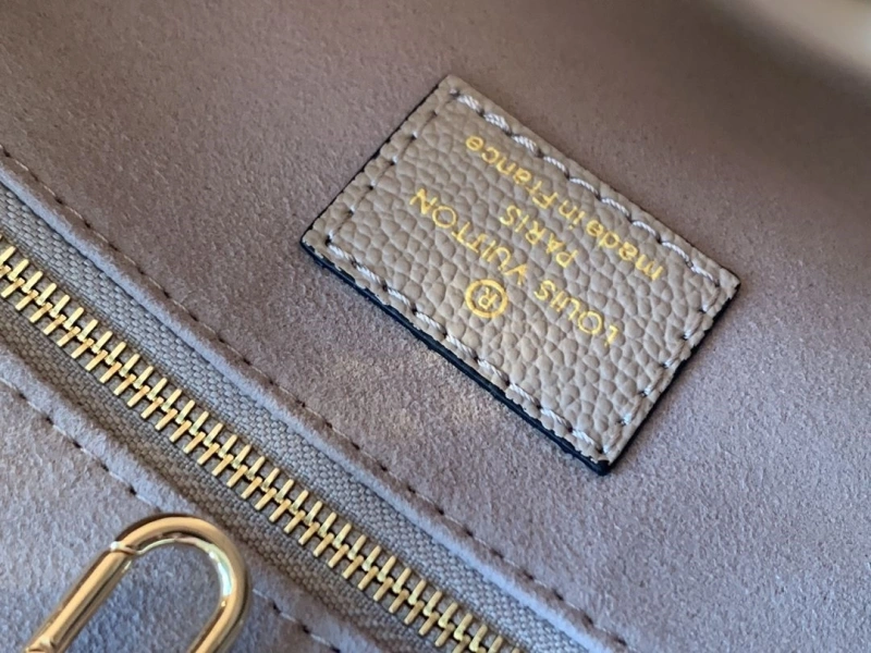 LV Shopping Bags 4056C-0041