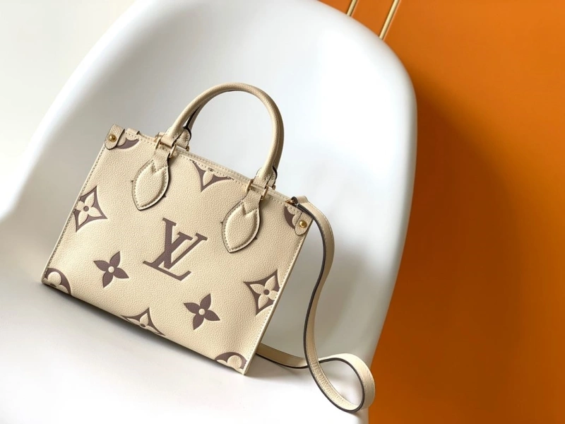 LV Shopping Bags 4056C-0042
