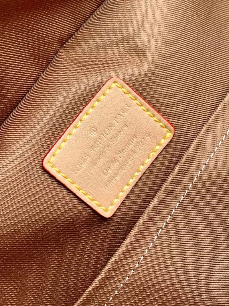 LV Backpacks 4056D-0015