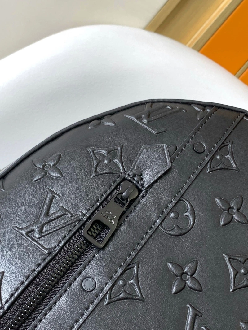 LV Backpacks 4056D-0060