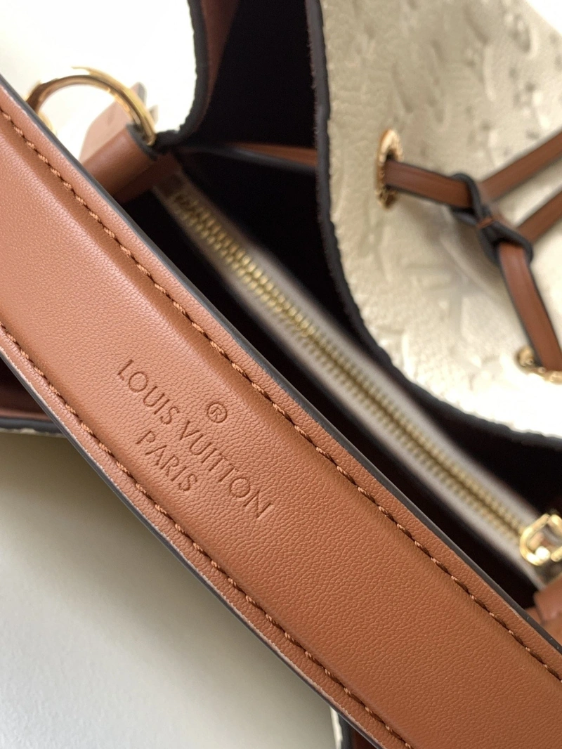 LV Bucket Bags 4056D-0104