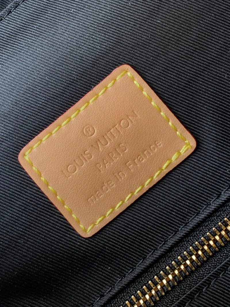 LV Backpacks 4056D-0181