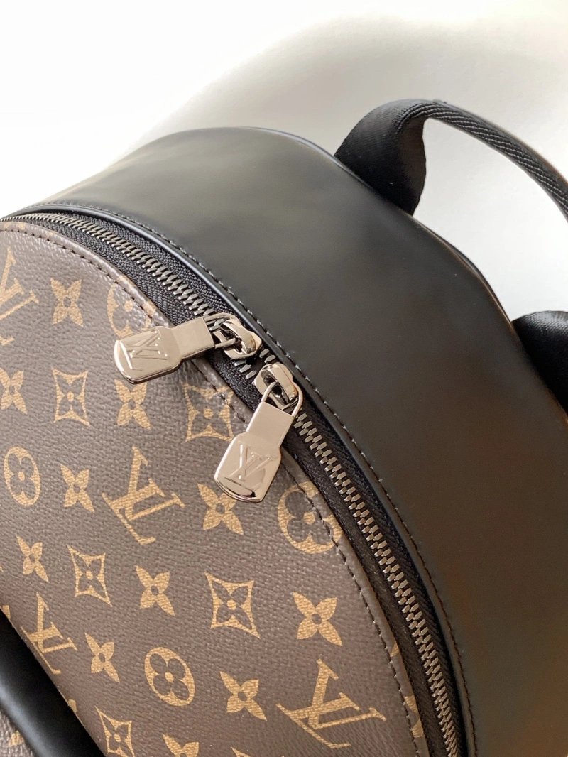 LV Backpacks 4056D-0256