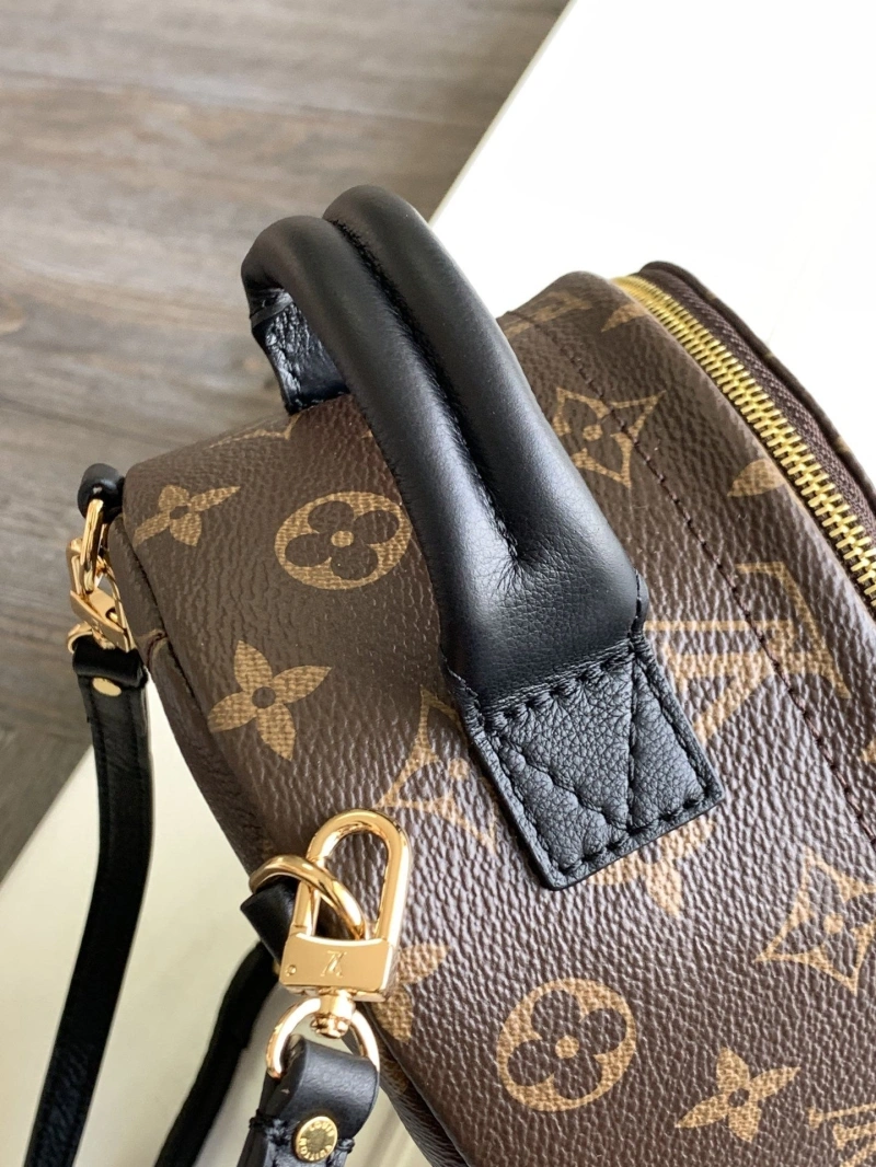 LV Backpacks 4056D-0297
