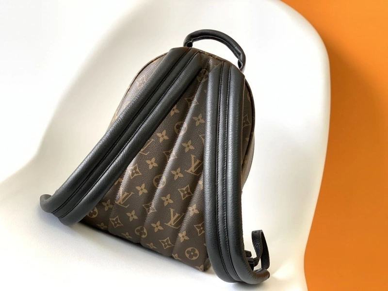 LV Backpacks 4056D-0298