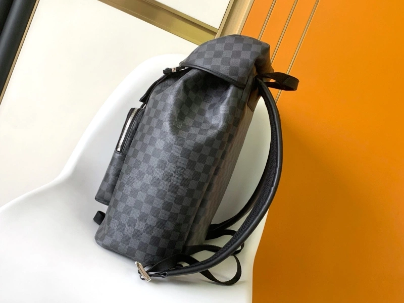 LV Backpacks 4056D-0319