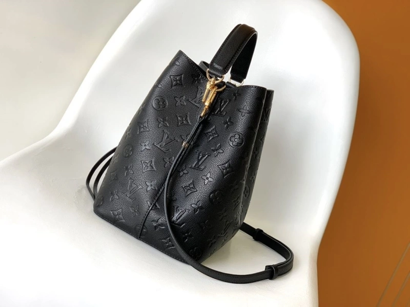 LV Bucket Bags 4056D-0448