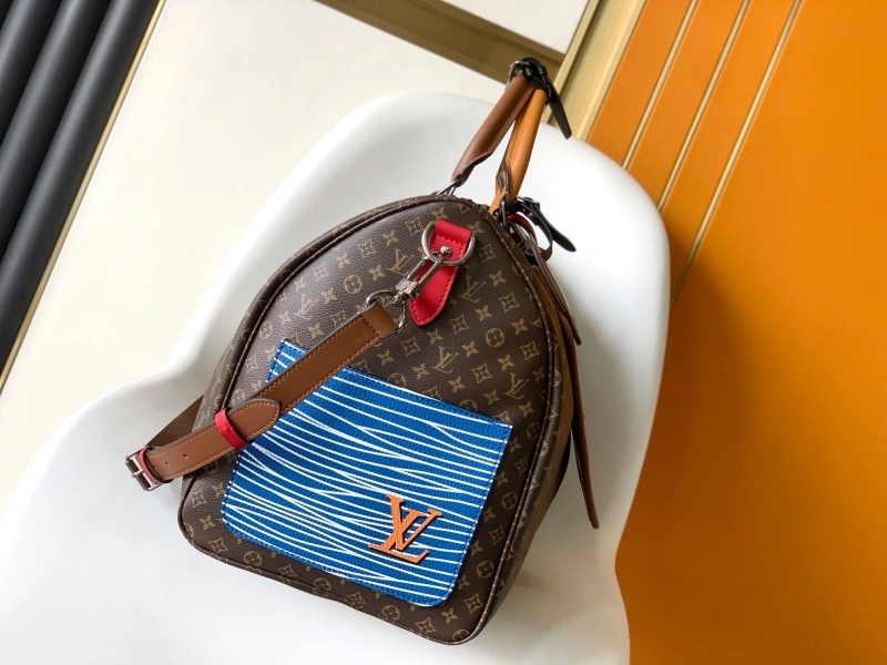 LV Travel Bags 4056D-0470