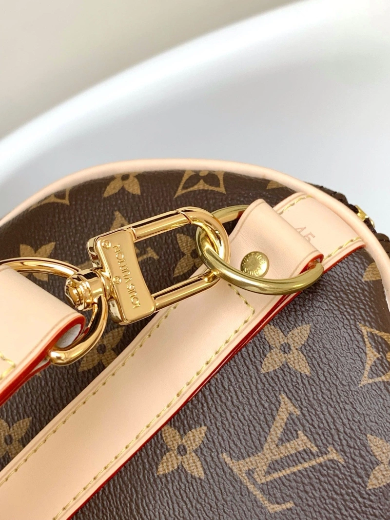 LV Travel Bags 4056D-0472